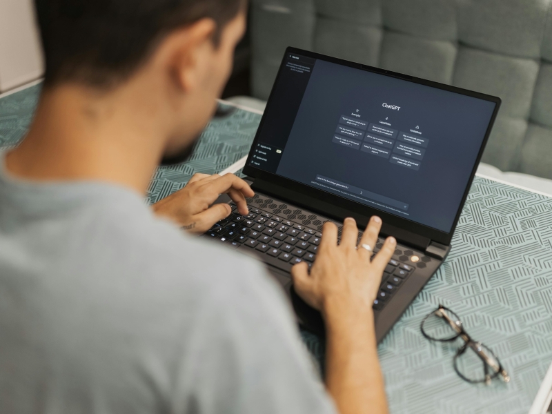 Intelligenza artificiale e GDPR: come usare ChatGPT senza rischiare una violazione della privacy